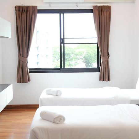V-Twin Donjan Service Apartment Chiang Mai Eksteriør billede