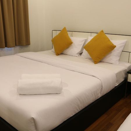 V-Twin Donjan Service Apartment Chiang Mai Eksteriør billede